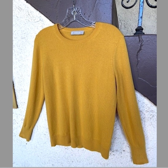 EVERLANE Womens Stretch Cashmere Pullover Sweater EUC/sz M - Picture 2 of 16